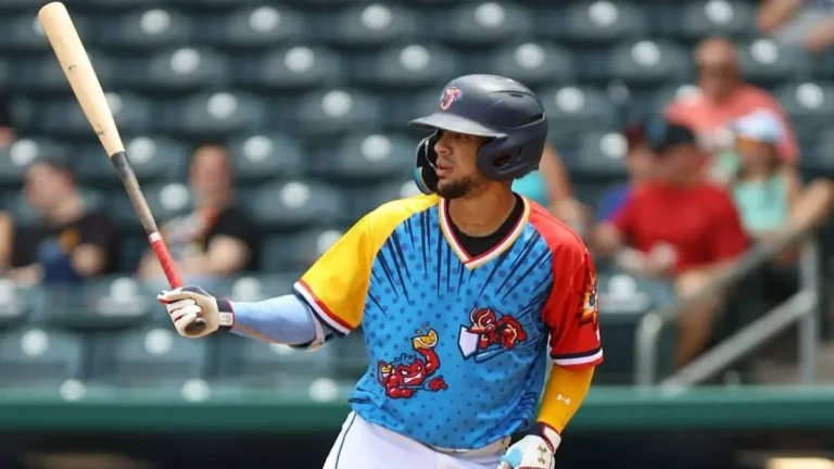 Los Marlins suben a Victor Mesa Jr ¿Brillará o reafirmará el fracaso de su firma?