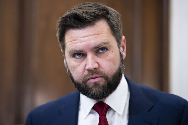 J.D. Vance se perfila como heredero político de Trump para 2028